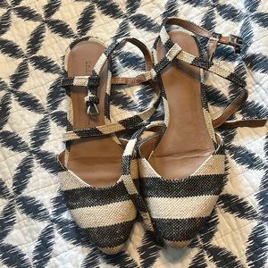 Barely worn flats by Indigo Rd.